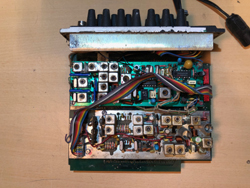 BRG TR321 szintézeres mobil adó-vevő készülék