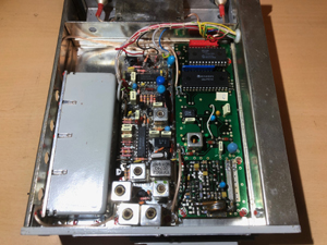 BRG TR301-160, szintézeres, EPROM-vezérelt, mobil URH rádió adó-vevő, BRG Rádiótechnikai Rt. Salgótarján