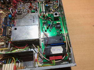 BRG TR301-160, szintézeres, EPROM-vezérelt, mobil URH rádió adó-vevő, BRG Rádiótechnikai Rt. Salgótarján