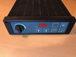 BRG TR321 szintézeres mobil adó-vevő készülék