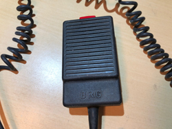 BRG TR321 szintézeres mobil adó-vevő készülék