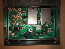 BRG tr330 szintézeres mobil URH adó-vevő készülék