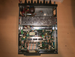 BRG tr330 szintézeres mobil URH adó-vevő készülék